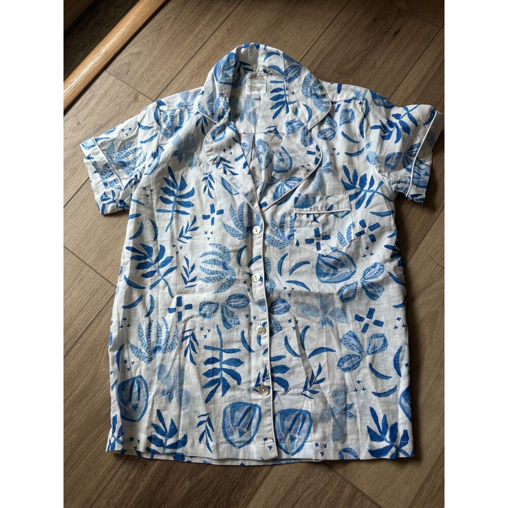 Plum Pretty Sugar Women’s M Blue Floral Button Down Pajama Sleep Top